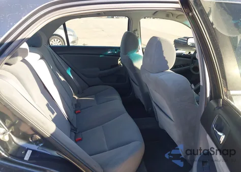 2005 Honda Accord 2.4 Lx z USA, uszkodzony, nr VIN 1HGCM56405A122868